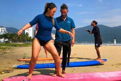 1 Hour Taster Surf Lesson at My Khe Beach - The 1-hour coaching flow: what happens from first steps to catching waves