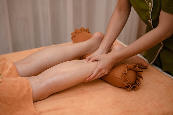 2 Hours Special Massage Package in Rora Spa - Before the massage: the herbal foot bath and the quick check-in