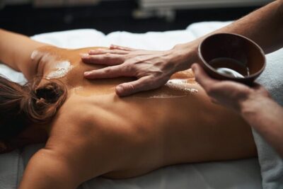 Aroma Massage Danang - Choosing Lavender, Lemongrass, or Rose: Your Scent-to-Mood Switch