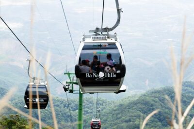 Ba Na Hills And Golden Bridge Full-day Adventure - Golden Bridge: the two giant hands and a fast 15-minute window