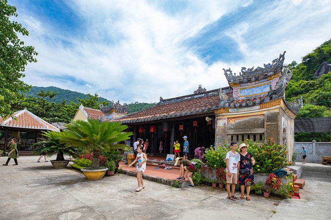 Cham Island Day Tour & Snorkeling from Da Nang with Group tour - Hai Tang Pagoda and Ong Temple on Bai Lang Beach: culture with sea air