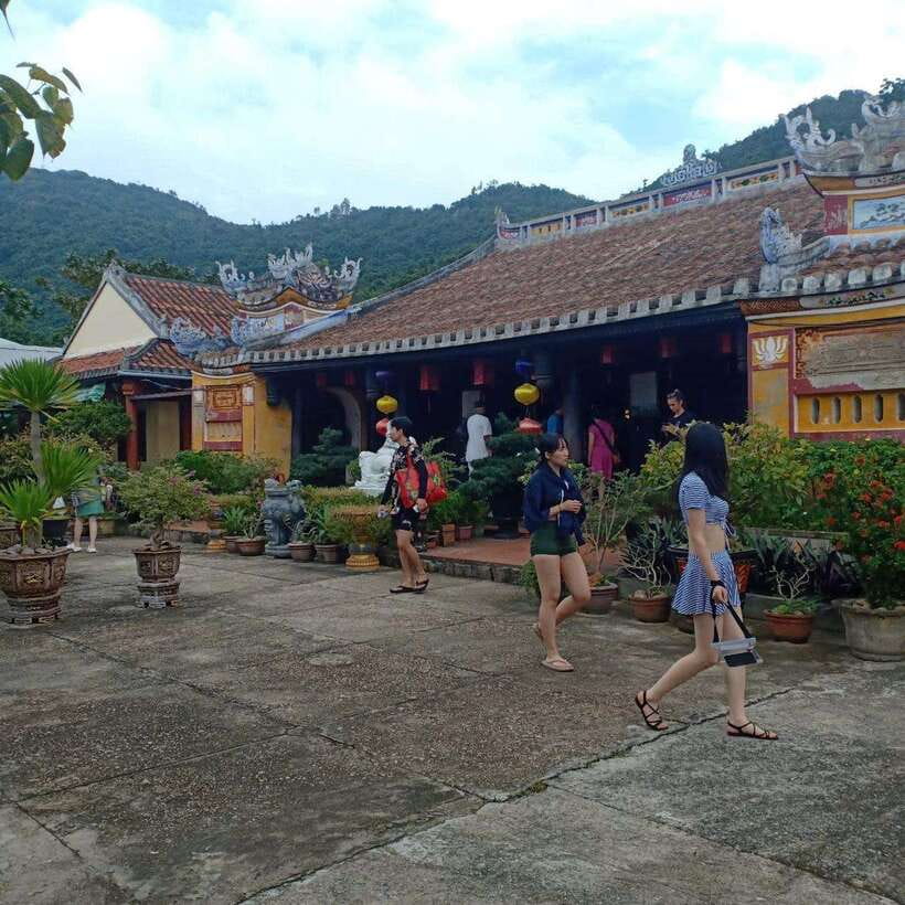 Cham Island: Snorkeling Tour by Speed Boat From HoiAn/DaNang - The island portion: guided sightseeing, walking time, and what that adds