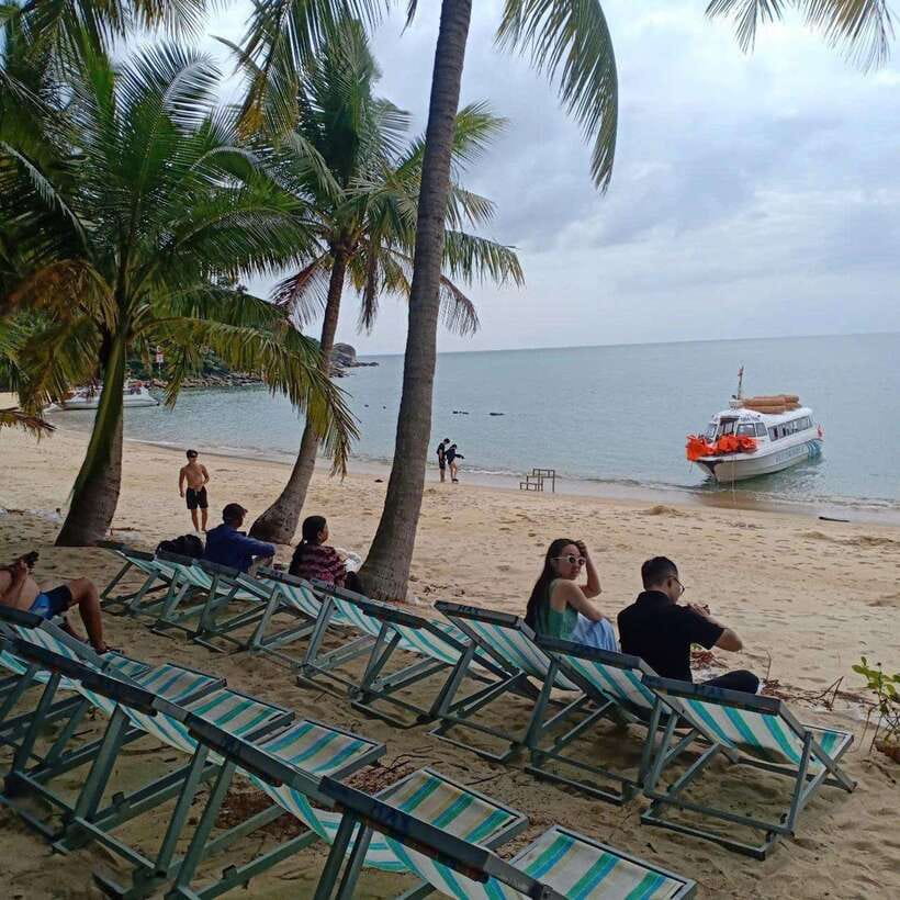 Cham Island: Snorkeling Tour by Speed Boat From HoiAn/DaNang - Bai Chong Beach downtime: hammocks, sunbathing, and the best reason to stay