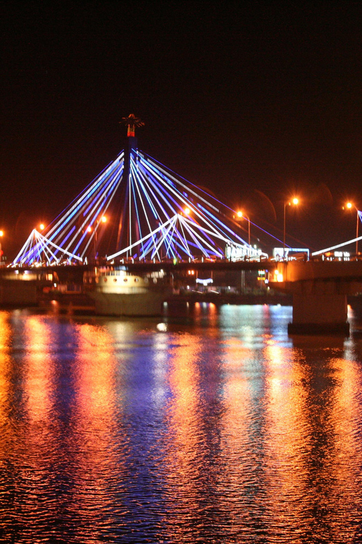 Da Nang: 4 hours city exploration and local food tour - Culture and history explained in everyday moments