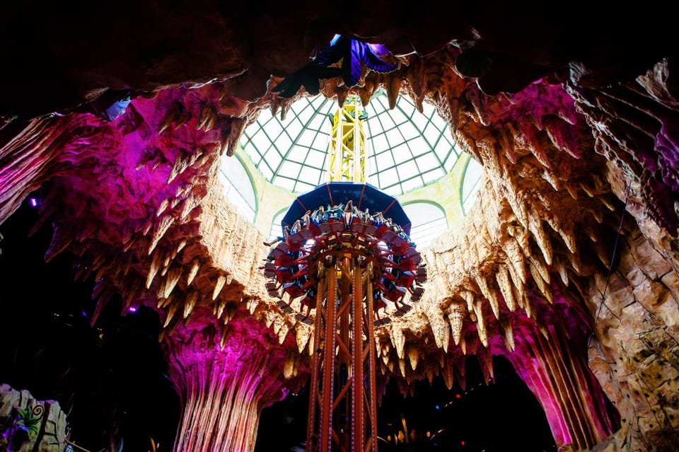 Da Nang: Ba Na Hills Cable Car and Golden Bridge Small Group - Should you book this Ba Na Hills cable car and Golden Bridge tour?