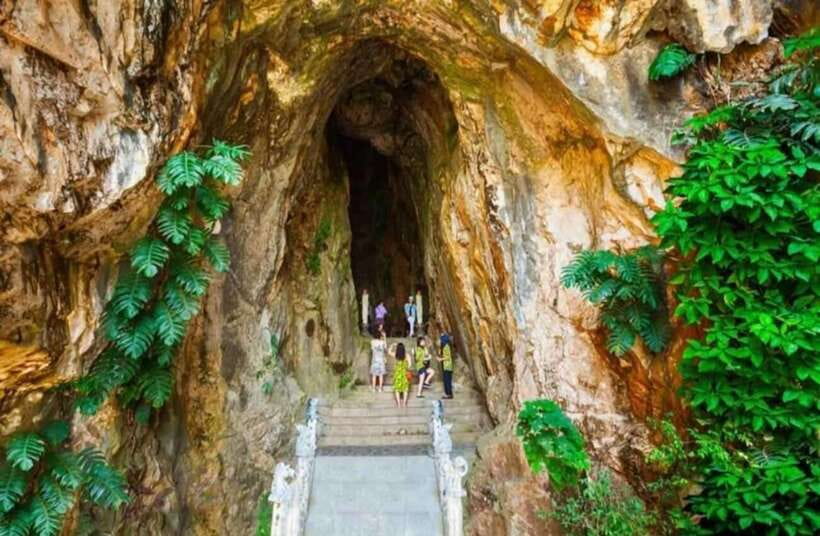 Da Nang: Bana Hills, Golden Bridge and Marble Mountains Trip - Ba Na Hills via cable car: Dream Stream and panoramic views