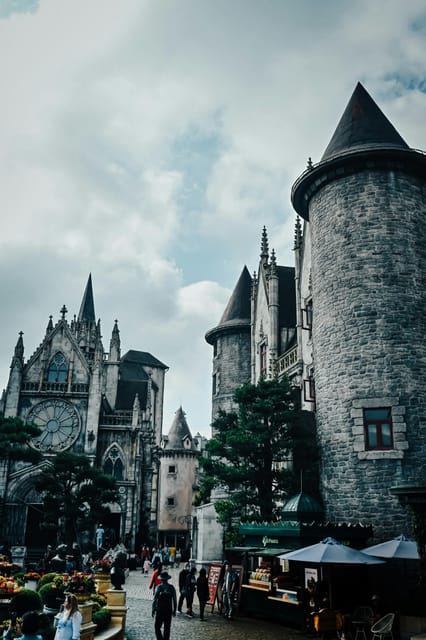 Da Nang: BaNa Hills & Golden Bridge Day Tour With 5 options - Fantasy Park: rides, games, and what is extra