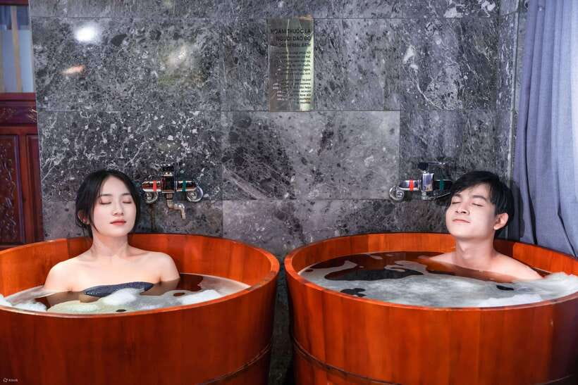 Da Nang: Cham Spa & Massage Experience (Optional Buffet) - Herbal heating pad therapy or gua sha: the add-on that changes the tone