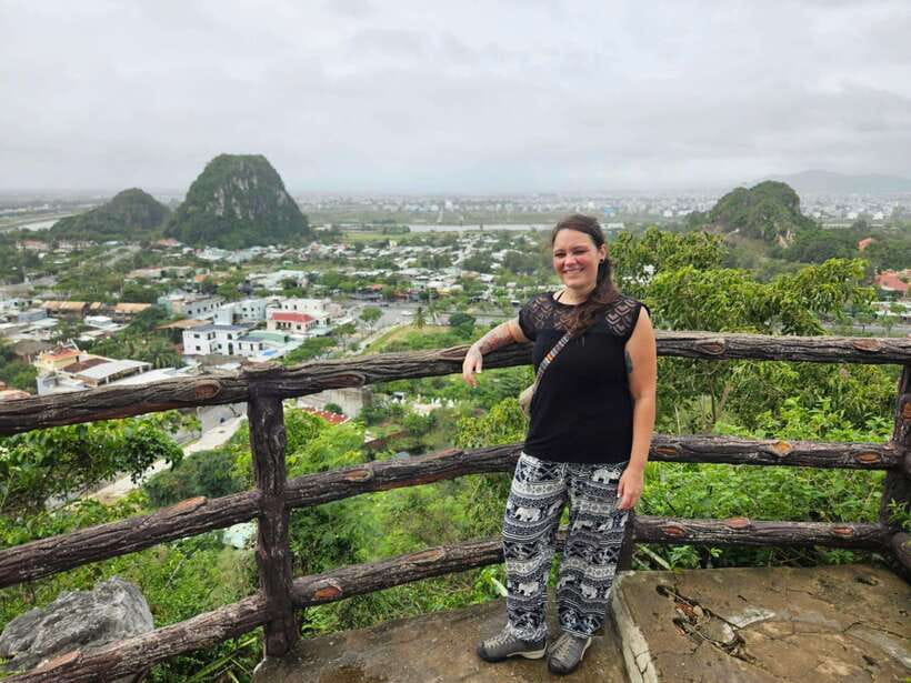 Da Nang City Sightseeing Private Tour With Hai Van Pass - Linh Ứng Pagoda on Son Trà Peninsula for giant sea panoramas