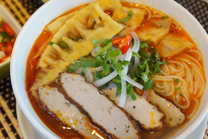 Da Nang Food Tour By Motorbike With Aodai Lady Rider - Pickup and meeting point: how to avoid the awkward waiting game
