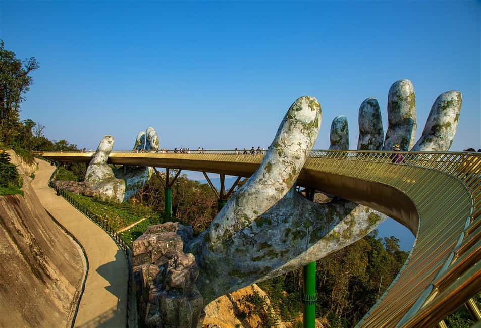 Da Nang: Golden Bridge, Marble Mountains & Monkey Mountain - Marble Mountain: Water Mountain steps, elevator option, and the Non-Nuoc craft stop