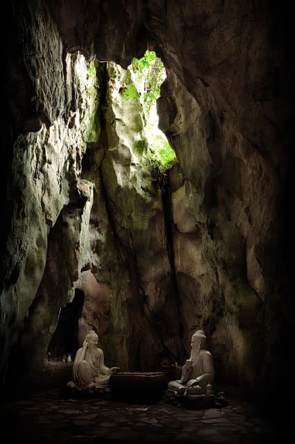 Da Nang Half day City Tour: Linh Ung, Marble & Am Phu Cave - What to know about guides (and the one thing to be careful about)