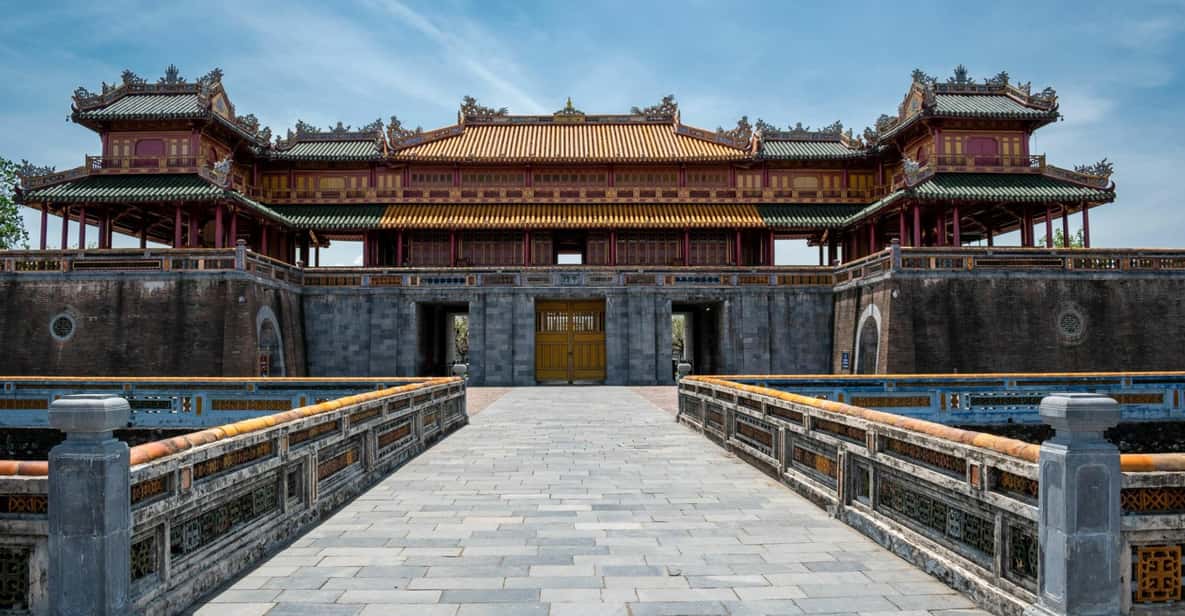Da Nang: One-Day Hue Discovery with Luxury Private Limousine - Luxury limo to Hue: why the Hai Van Pass drive matters