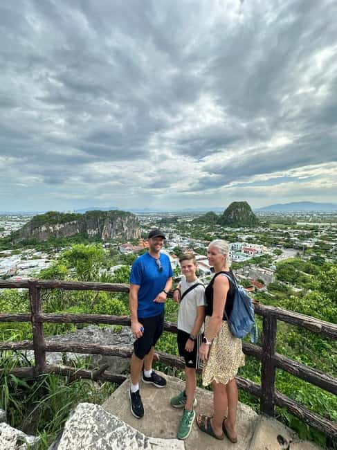 Da Nang : Private Car to Golden Bridge & BaNa Hills - Fantasy Park: 90 activities, then the 5D/4D style rides