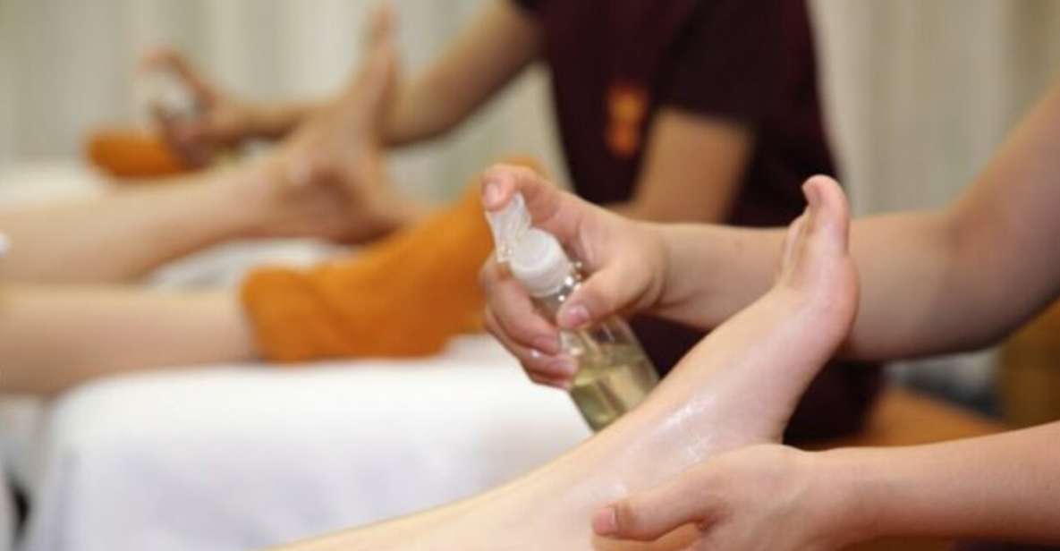 Da Nang: Relax with 60 minutes Foot Massage - The spa atmosphere: music, aromatics, and warm water