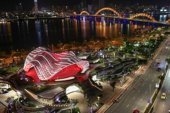 Da Nang: Seafood dinner, night market, sightseeing by night - Who should book this night motorbike + seafood dinner?