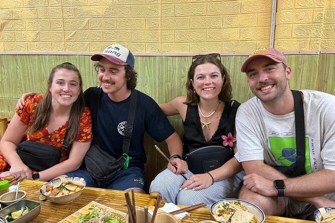 Da Nang Sightseeing Cruise On Han River With Street Food Tasting - Street-food tasting: how 6–10 dishes turns into real value