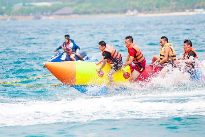 Da Nang Sightseeing Cruise On Han River With Street Food Tasting - Price and logistics: what $35 buys you in Da Nang
