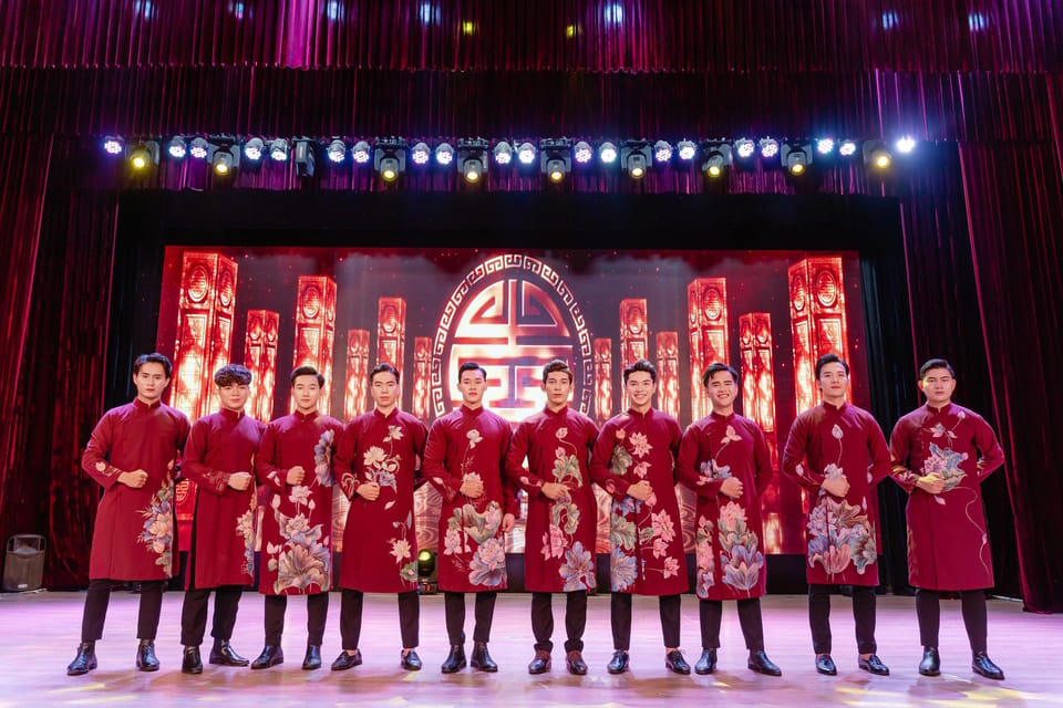 Da Nang "The Ao Dai" Show: Timeless Vietnamese Elegance - Key Things I’d Plan Around