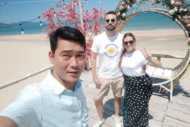 Danang Hotel/ Airport to Hue via Hai Van Pass by Private Car - Private car from Da Nang to Hue: less hassle, more control