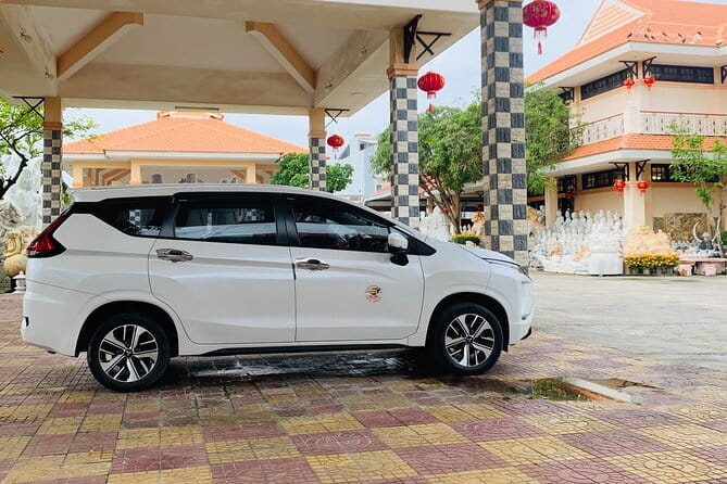 Danang Hotel/ Airport to Hue via Hai Van Pass by Private Car - Should you book it?