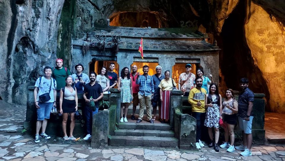 DaNang: Lady Buddha, Marble Mountain, Hoi An Town Group Tour - Getting to Hoi An and feeling the night shift