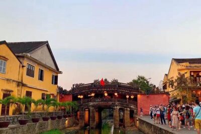 Danang signature 4n3d- The best Central Vietnam - Day 2: Ba Na Hills Cable Car to Golden Bridge at 1,414m