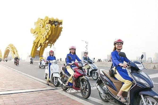 Experience Da Nang Han River Local Cruise by Night - Should You Book the Da Nang Han River Local Cruise by Night?