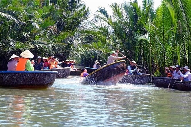 Explore Hoi An Ancient Town and Coconut Village with Dinner - Cam Thanh Coconut Village: basket boats and working-fisherman life