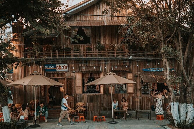 [Free E-sim] Old School Vietnam Cafe Trip in Da Nang - Tiệm cà phê Cậu Út: starting with real Vietnamese coffee culture