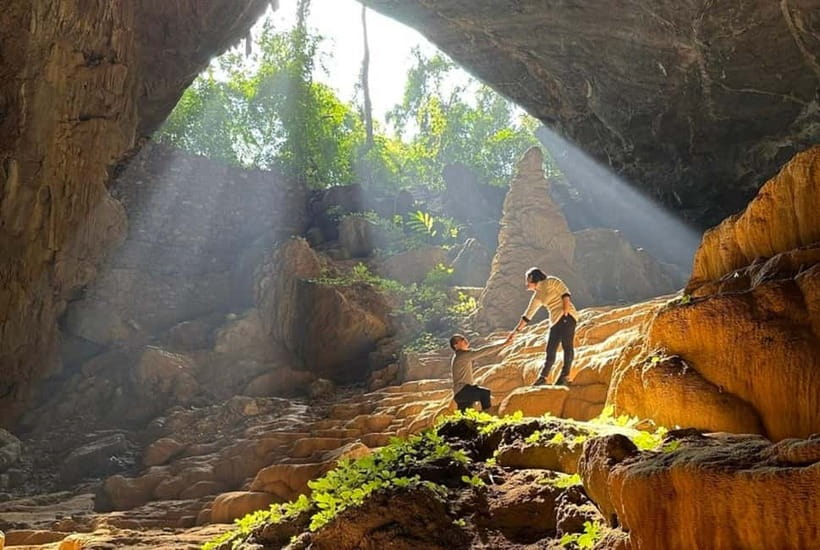 From Hanoi: 2-Day Cao Bang to Ban Gioc Waterfall &Ba Be Lake - The Cao Bang night: what to do with your free evening