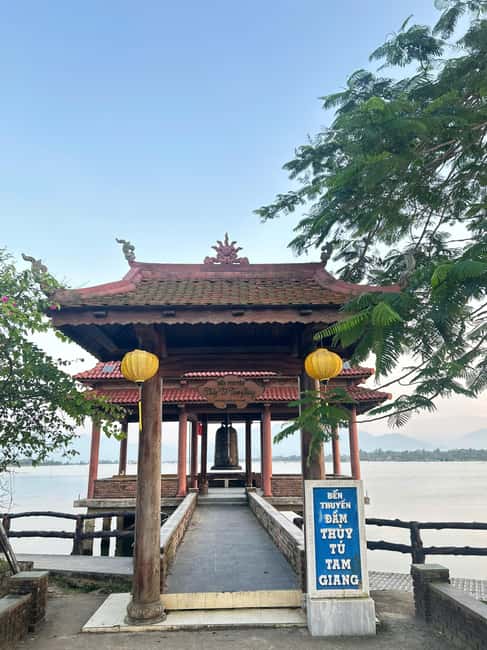 From Hoi An/Da Nang: Pagoda Stay 2-Day Spiritual Tour - Why this pagoda stay tour feels different from a standard trip