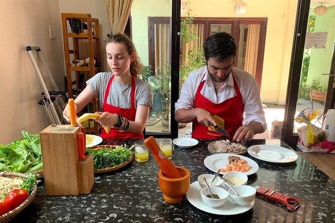 Full Day Da Nang Vietnamese Private Cooking Class Highlight Tour - Phap Lam Pagoda: a calm, gold-Buddha break