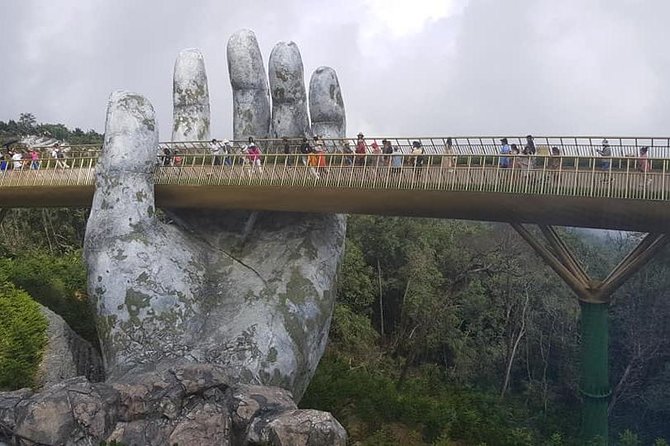 Golden Bridge & Hoi An City Tour with RiverBoat Ride-Night Market - Sampan Boat Ride (~20 Minutes): Seeing Hoi An From the Water