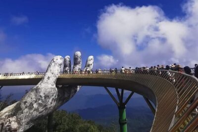 GOLDEN BRIDGE &MARBLE MOUNTAIN-AM PHU CAVE(Hell Cave)Private Tour - Sun World Ba Na Hills: altitude, cable cars, and what to expect