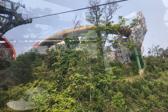 GOLDEN BRIDGE&BA NA HILL Private Tour-Early Start to Avoid Crowd - Fantasy Park at the end: a family-friendly reset