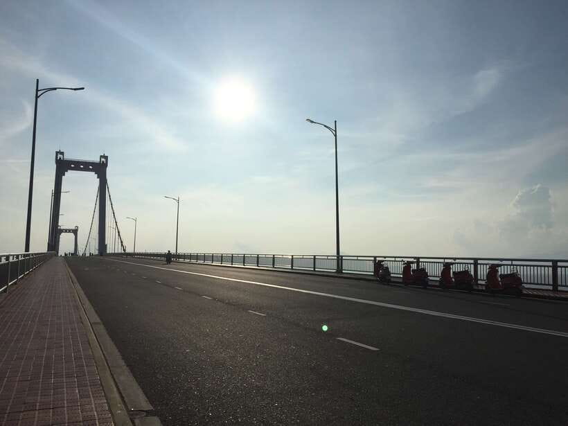 Half-day Da Nang Cultural And Historical Tour - Thuận Phước Bridge and Tien Sa Port: the photo stop that closes the loop