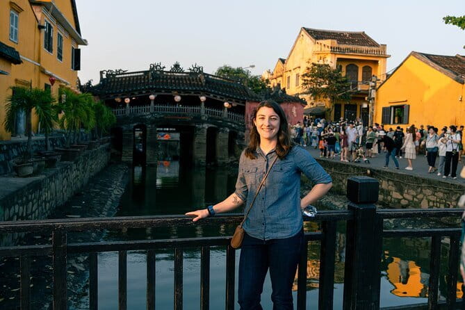 Hoi An Ancient Town and Coconut Village Private Tour - Thu Bon River lantern viewing: thousands of lights on moving water