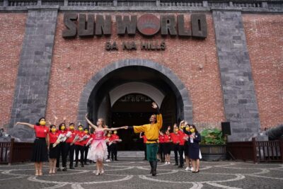 Hoi An/Da Nang: Ba Na Hills & Golden Bridge Small-Group Tour - Golden Bridge: the photos are the easy part