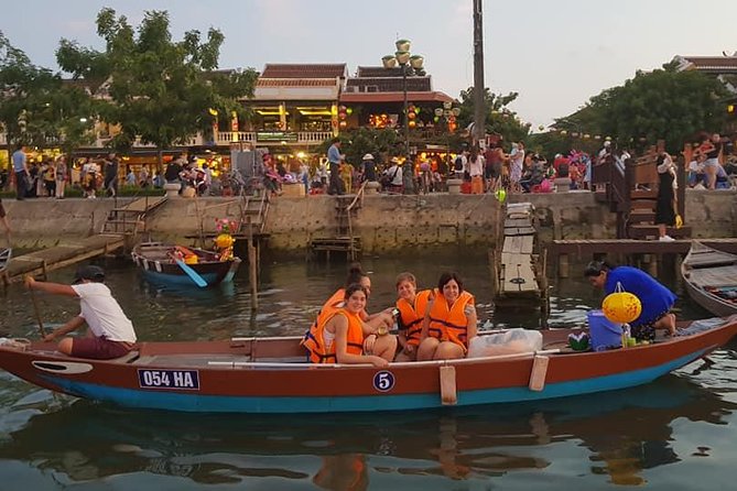 Hoi An Nightlife Tour with Hoi An Ancient Walking Tour, Boat Ride, Night Market - Price and value: is $75 fair for this mix?