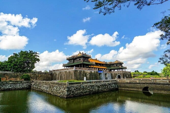 Hue City 1 Day Tour (from Da Nang) - Weather Reality in Hue: Plan for Rain Without Panicking