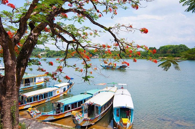 Hue Imperial City & Hai Van Pass Small Group Tour from Da Nang – Full Day - What to pack and how to make the day smoother