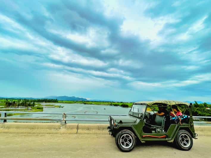 Hue To Hoi An By Jeep Via Hai Van Pass With Fabulous Stops - Stop 3: Lang Co Beach for Seafood Lunch and Sun Time