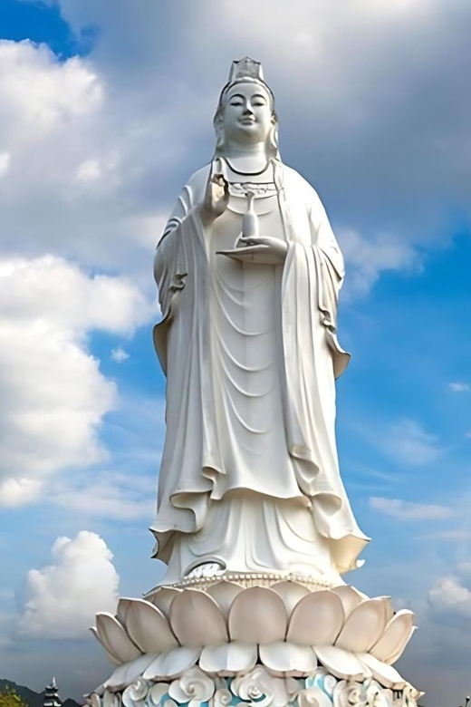 Lady Buddha, Marble Mountains and Am Phu Cave in Da Nang - Lady Buddha statue at Monkey Mountain: the views are the reward, the stairs are the test
