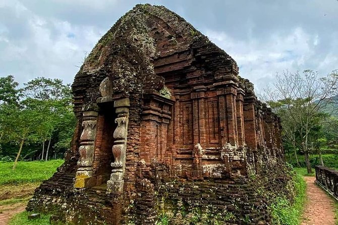 My Son Holyland , Marble Moutain,Hoi An Walking Tour with Night Market,Boat Ride - Who this tour fits best (and who should think twice)