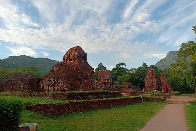 My Son sanctuary and Marble mountain tours or transfer - What’s included (and what you’ll handle yourself)
