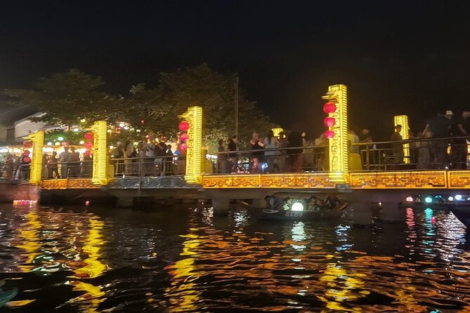 Night Boat Ride in Hoi An- Colourful Lanterns-Pick up at 16:30p.m - Night Market lanterns: 1.5 hours to shop, snack, and re-aim your camera