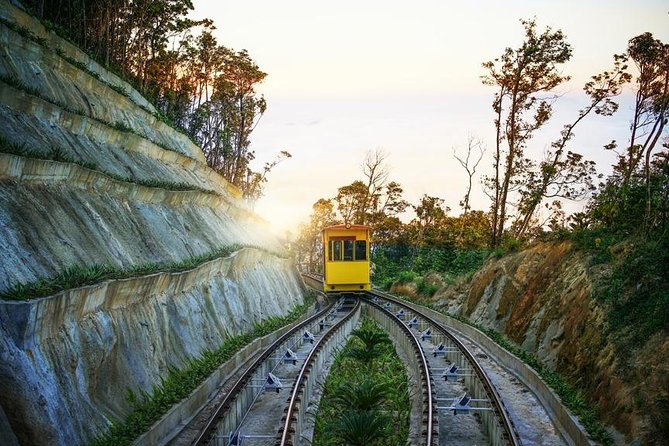 PREMIER TOUR - Discover Golden Bridge and Ba Na hill - Small group by Mini Van - Fantasy Park and the rest of the afternoon