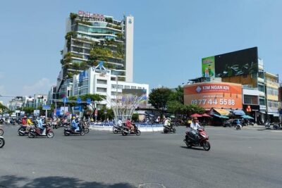 Private Danang Hidden Food Walking Tours by Original Tastes - What You’ll Eat: Up to 10 Regional Flavors Plus Drinks and Dessert