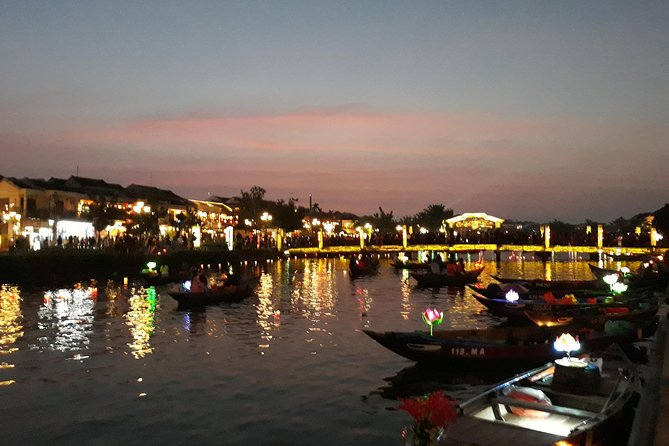 PRIVATE TOUR Marble Mountains-Hoi An Old town-Night Market-Boat - Night market time: lantern streets and easy wandering